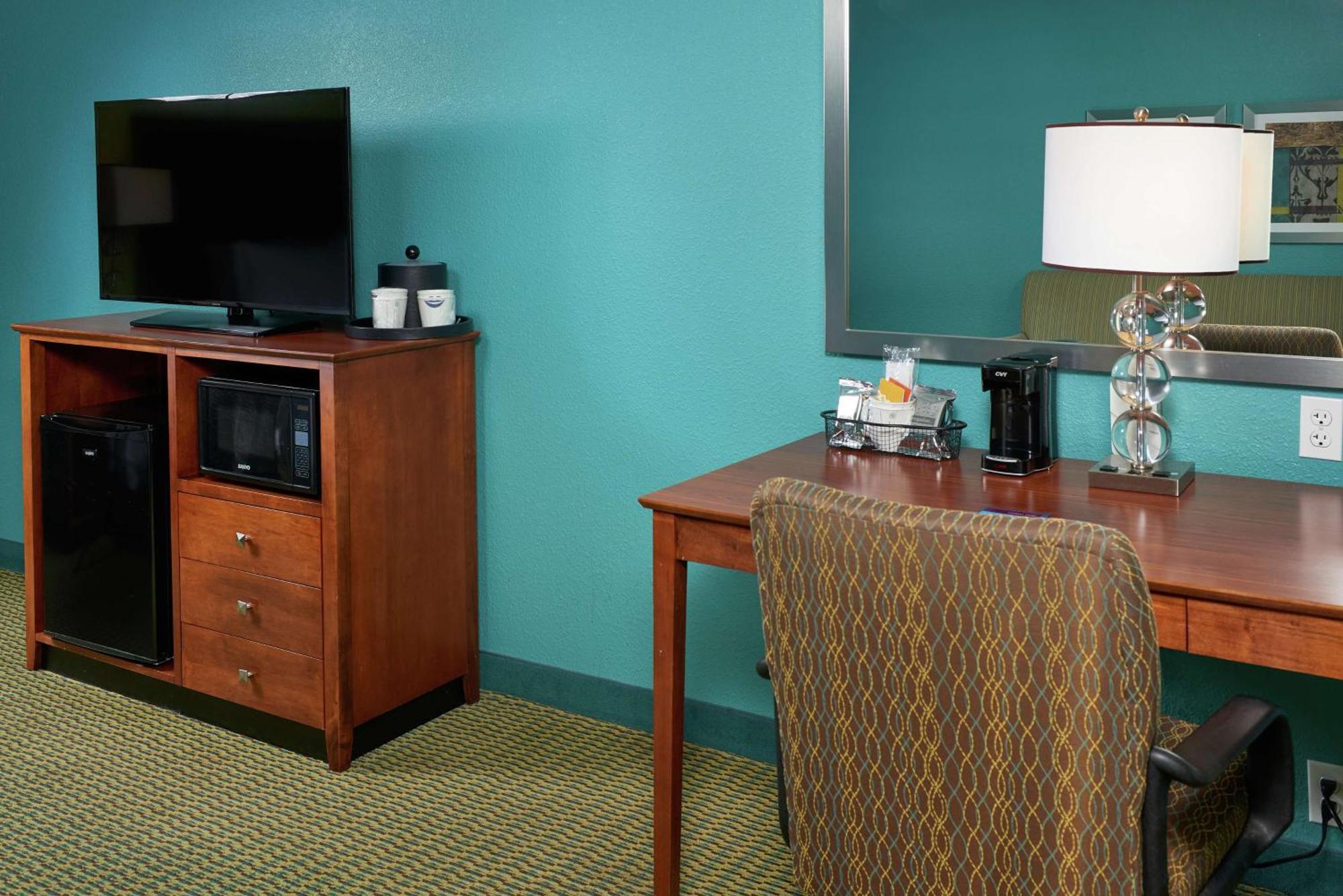 Hampton Inn Bermuda Run / Advance Exterior foto