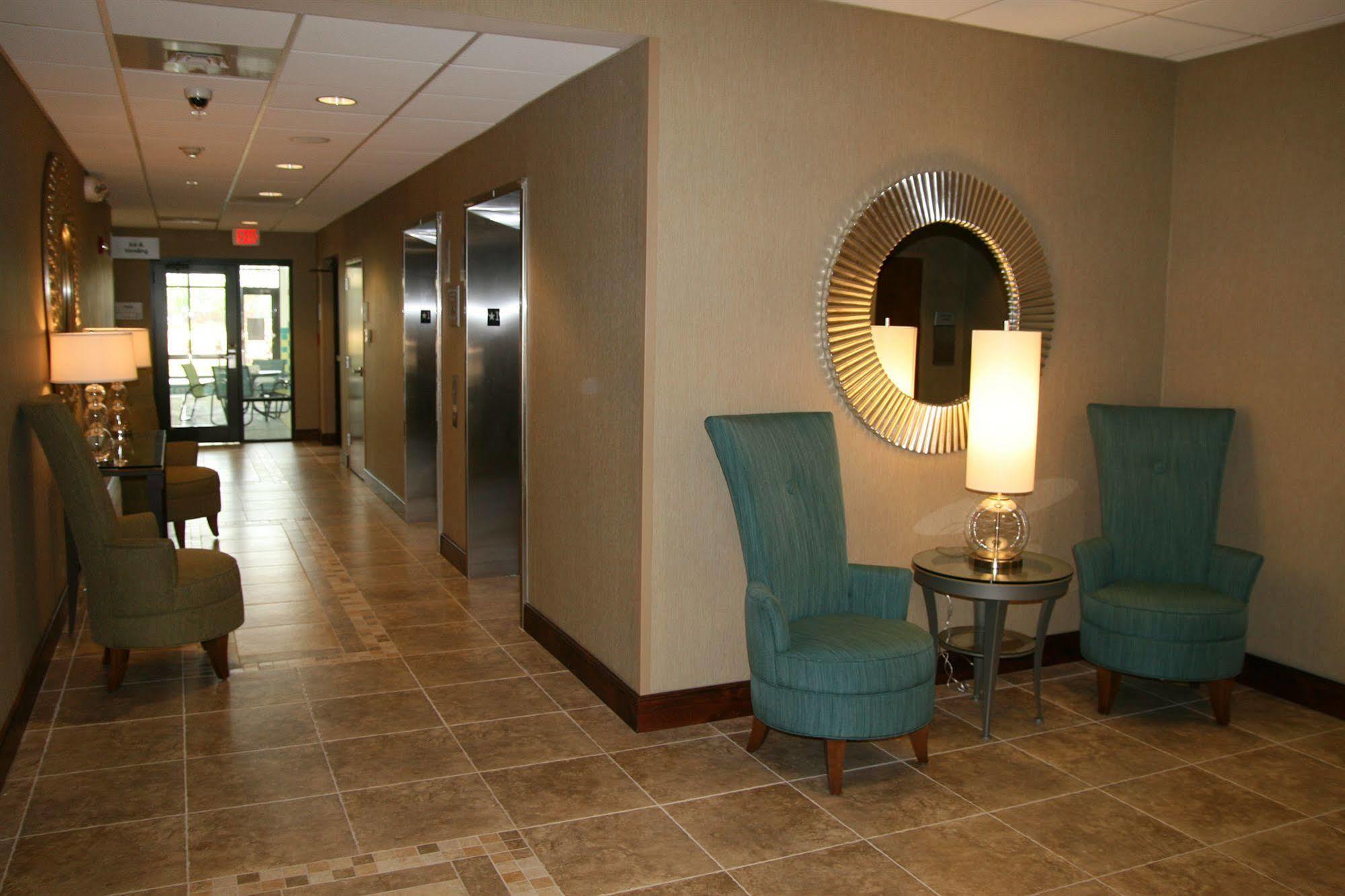 Hampton Inn Bermuda Run / Advance Exterior foto